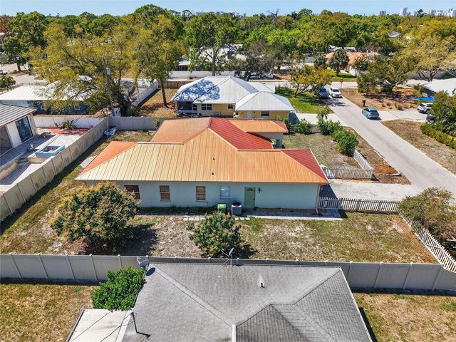 2724 TEMPLE STREET, Sarasota, FL 34239