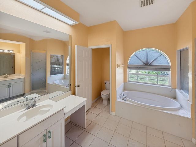 2724 TEMPLE STREET, Sarasota, FL 34239