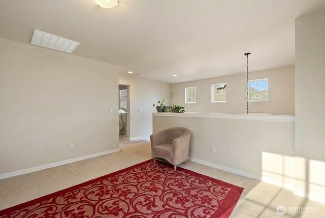 17252 NE 119th Way, Redmond, WA 98052