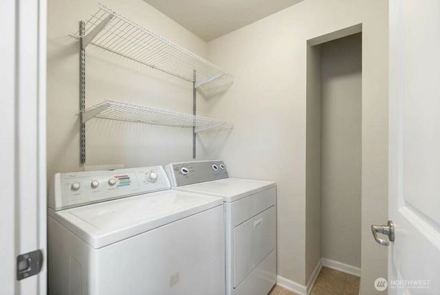 17252 NE 119th Way, Redmond, WA 98052