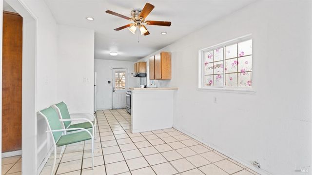 105 Phelan Ave, Vallejo, CA 94590