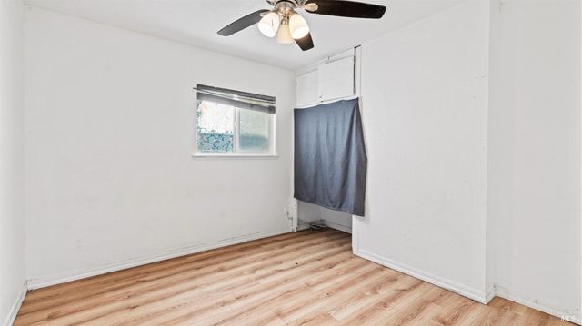 105 Phelan Ave, Vallejo, CA 94590