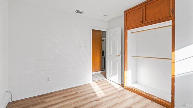 105 Phelan Ave, Vallejo, CA 94590