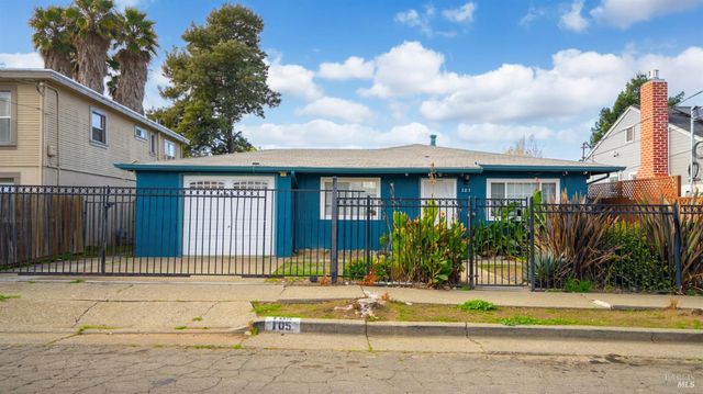 105 Phelan Ave, Vallejo, CA 94590