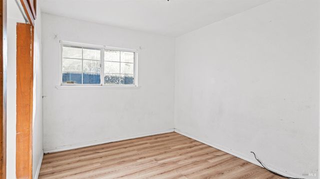 105 Phelan Ave, Vallejo, CA 94590