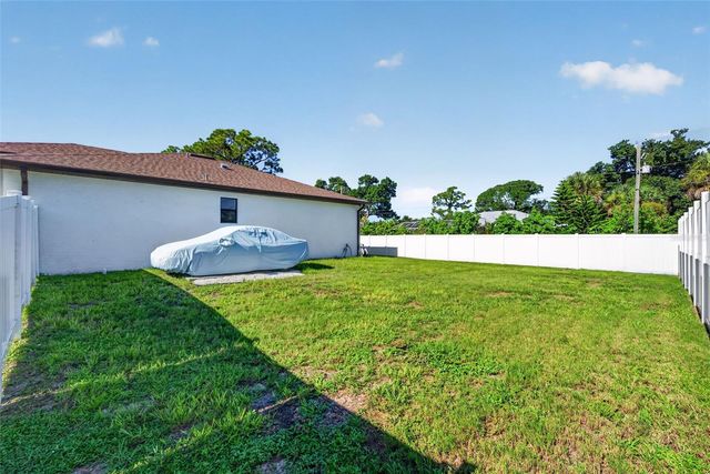 5178 FLORIDA ROAD, Venice, FL 34293