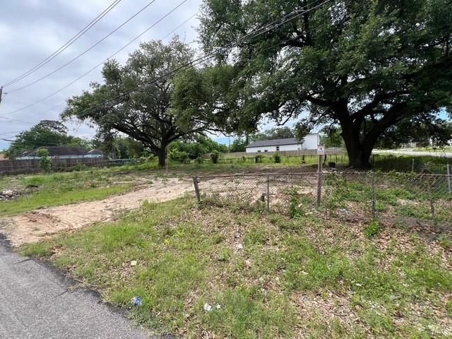 1101 Danube Street, Houston, TX 77051