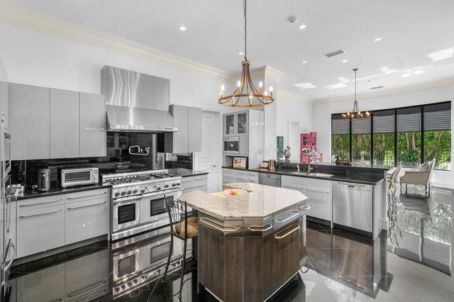 7172 Valencia Drive, Boca Raton, FL 33433