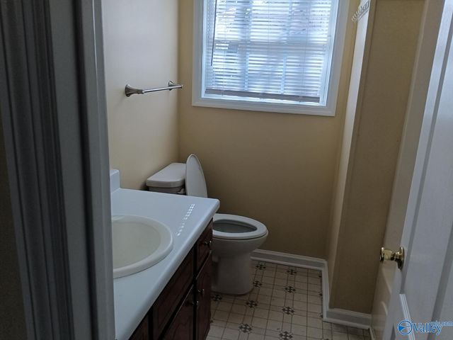 217 Falcon Ridge Drive, Huntsville, AL 35811