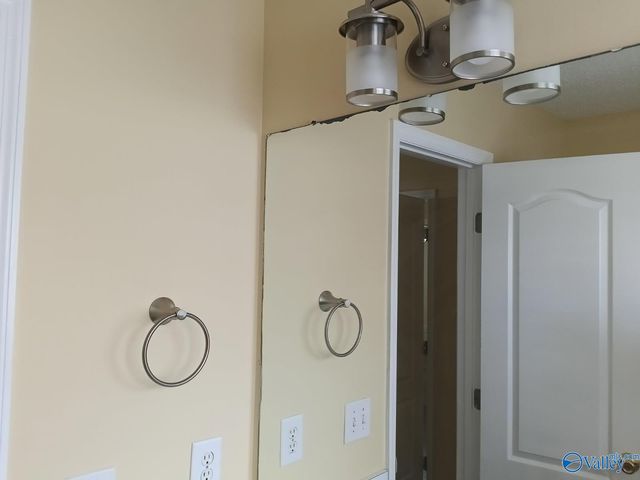 217 Falcon Ridge Drive, Huntsville, AL 35811