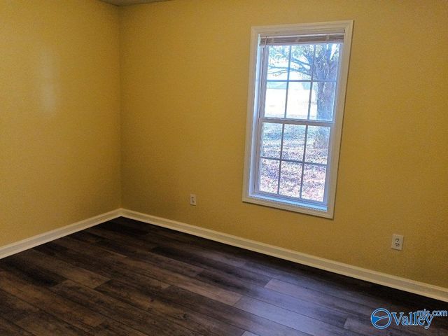 217 Falcon Ridge Drive, Huntsville, AL 35811