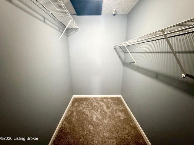 749 Yorkwood Pl, Louisville, KY 40223