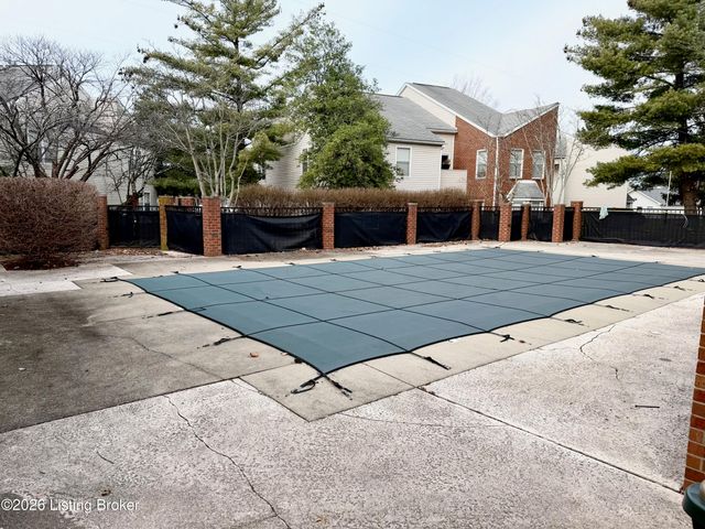 749 Yorkwood Pl, Louisville, KY 40223