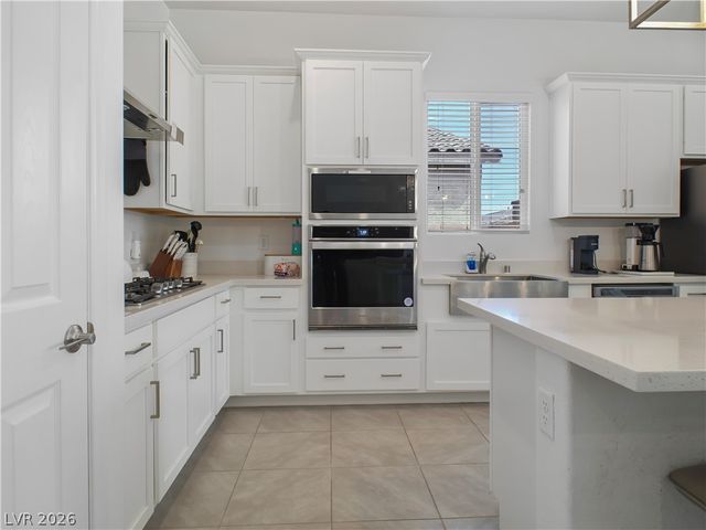 415 Hellebores Avenue, North Las Vegas, NV 89084