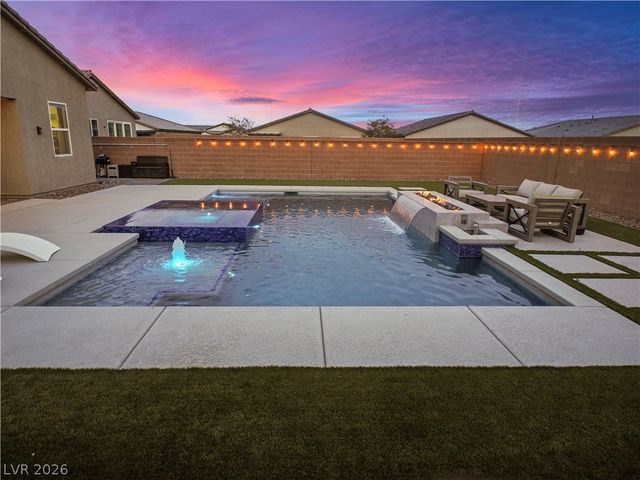 415 Hellebores Avenue, North Las Vegas, NV 89084