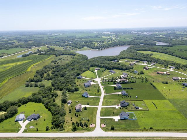 4922 Cedar Lane, Winterset, IA 50273