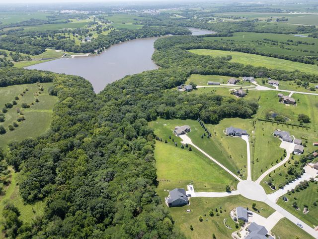 4922 Cedar Lane, Winterset, IA 50273