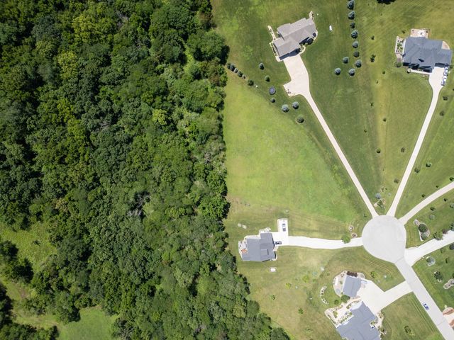 4922 Cedar Lane, Winterset, IA 50273