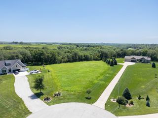 4922 Cedar Lane, Winterset, IA 50273