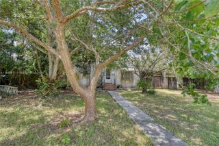 530 NW 10th St, Homestead, FL 33030