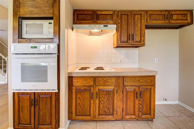 12103 Alston Drive, Meadows Place, TX 77477