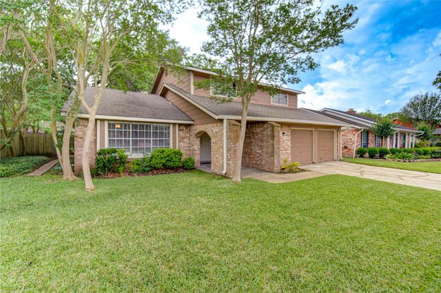 12103 Alston Drive, Meadows Place, TX 77477