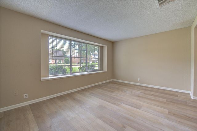 12103 Alston Drive, Meadows Place, TX 77477