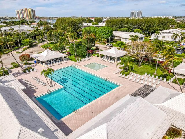 1201 N Sugar Sands Boulevard 11, Singer Island, FL 33404