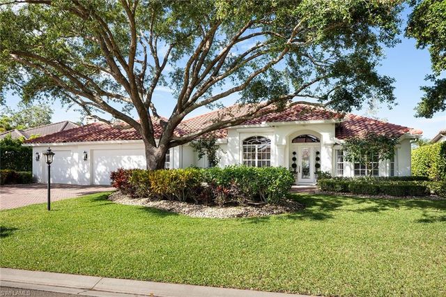 8037 Vera Cruz WAY, Naples, FL 34109