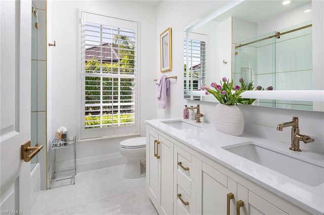 8037 Vera Cruz WAY, Naples, FL 34109