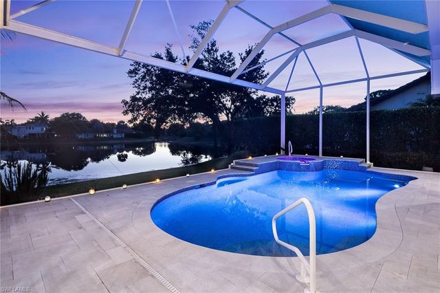 8037 Vera Cruz WAY, Naples, FL 34109
