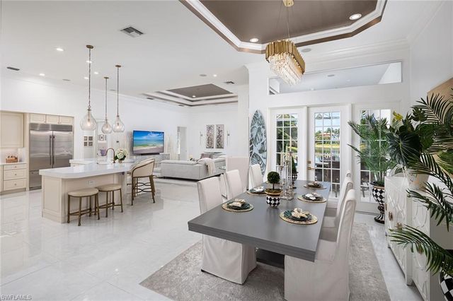 8037 Vera Cruz WAY, Naples, FL 34109