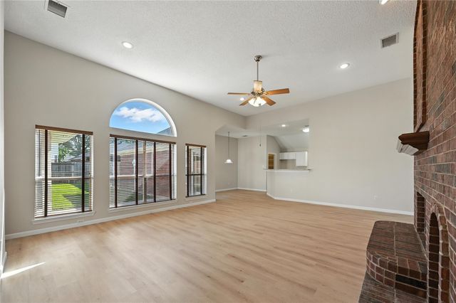 2220 Austin Drive, Mesquite, TX 75181