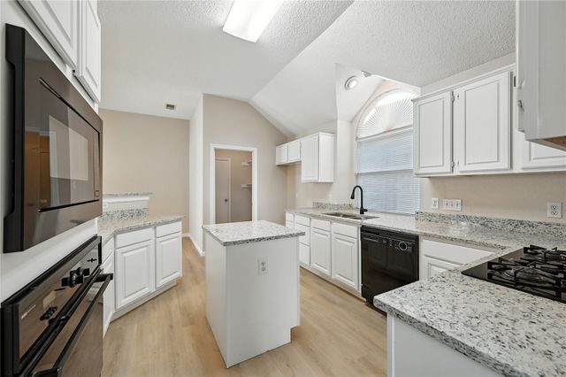 2220 Austin Drive, Mesquite, TX 75181