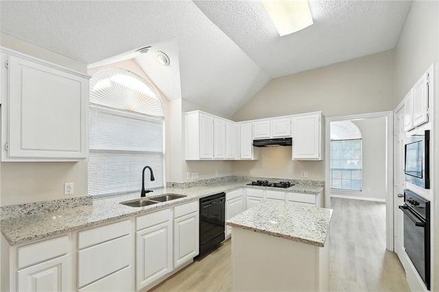 2220 Austin Drive, Mesquite, TX 75181