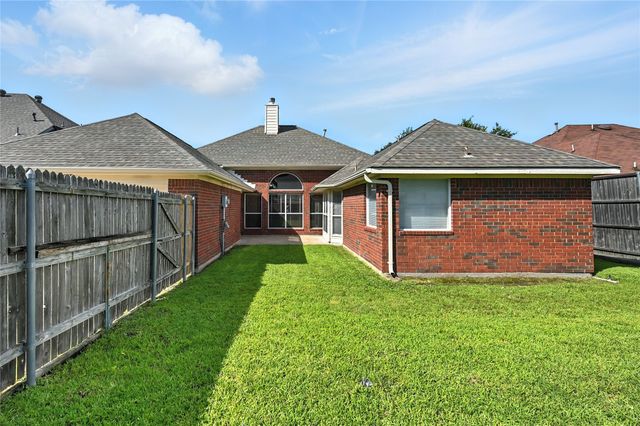 2220 Austin Drive, Mesquite, TX 75181