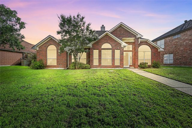 2220 Austin Drive, Mesquite, TX 75181