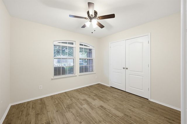 1525 Wickham Drive, Burleson, TX 76028