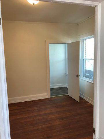 230 N 7th Avenue 2, Mount Vernon, NY 10550