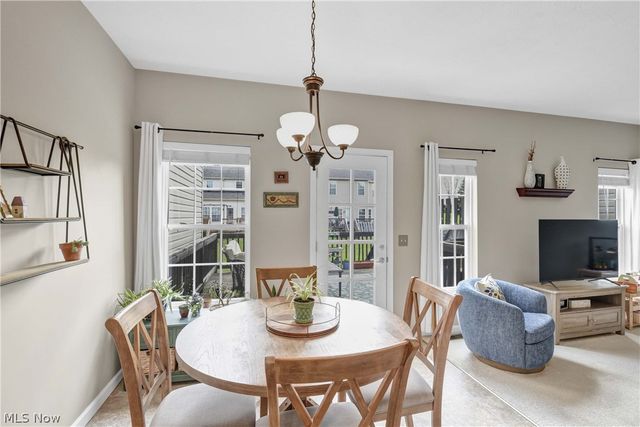 106 Clay Court, Berea, OH 44017
