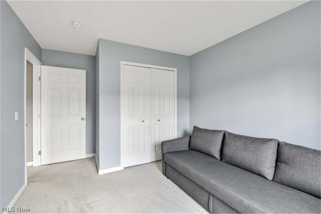 106 Clay Court, Berea, OH 44017