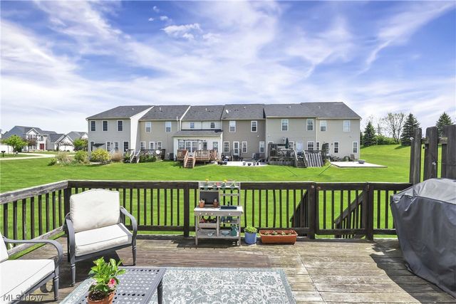 106 Clay Court, Berea, OH 44017