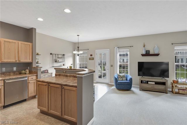 106 Clay Court, Berea, OH 44017