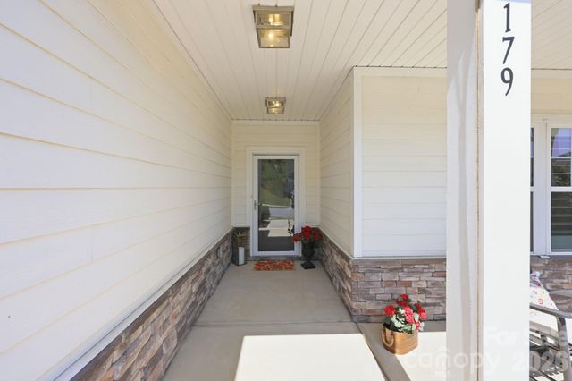 179 Canada Drive, Statesville, NC 28677