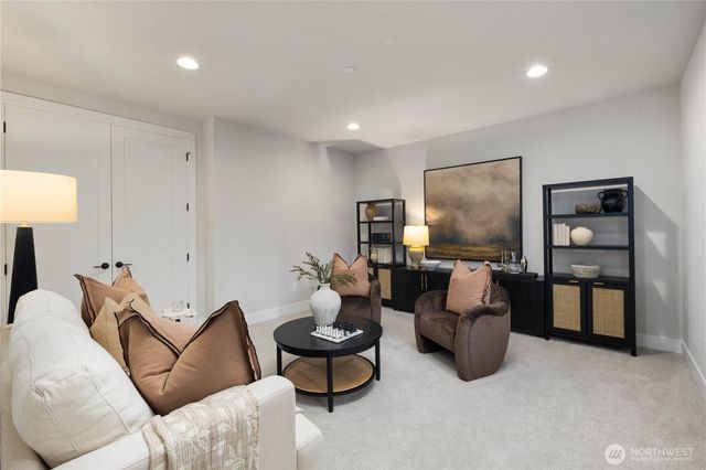 12206 NE 61st Street, Kirkland, WA 98033