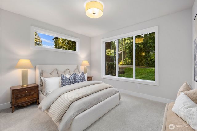 12206 NE 61st Street, Kirkland, WA 98033