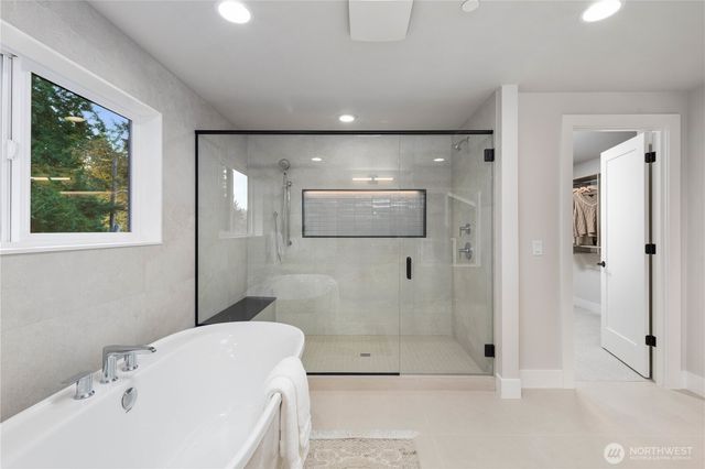 12206 NE 61st Street, Kirkland, WA 98033