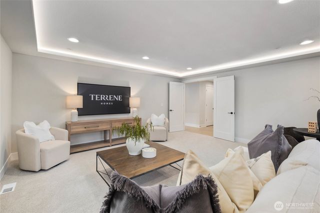 12206 NE 61st Street, Kirkland, WA 98033