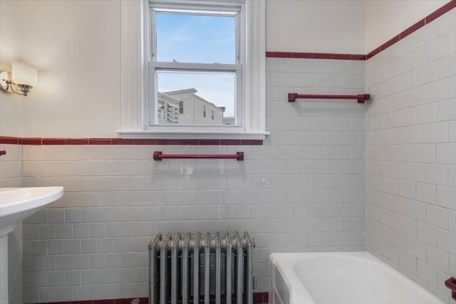 412 Cabot 1, Beverly, MA 01915