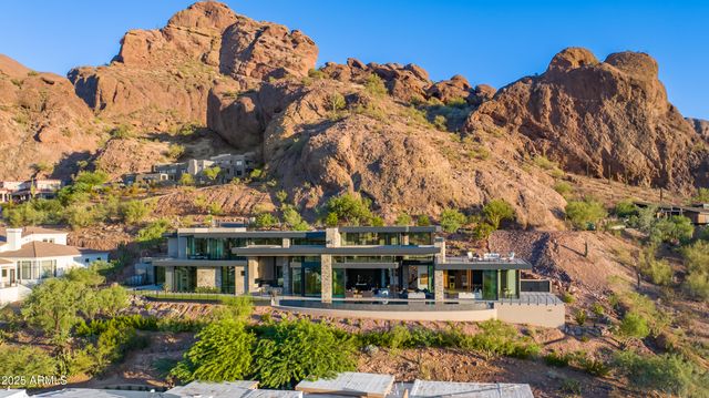 5002 E VALLE VISTA Way, Paradise Valley, AZ 85253